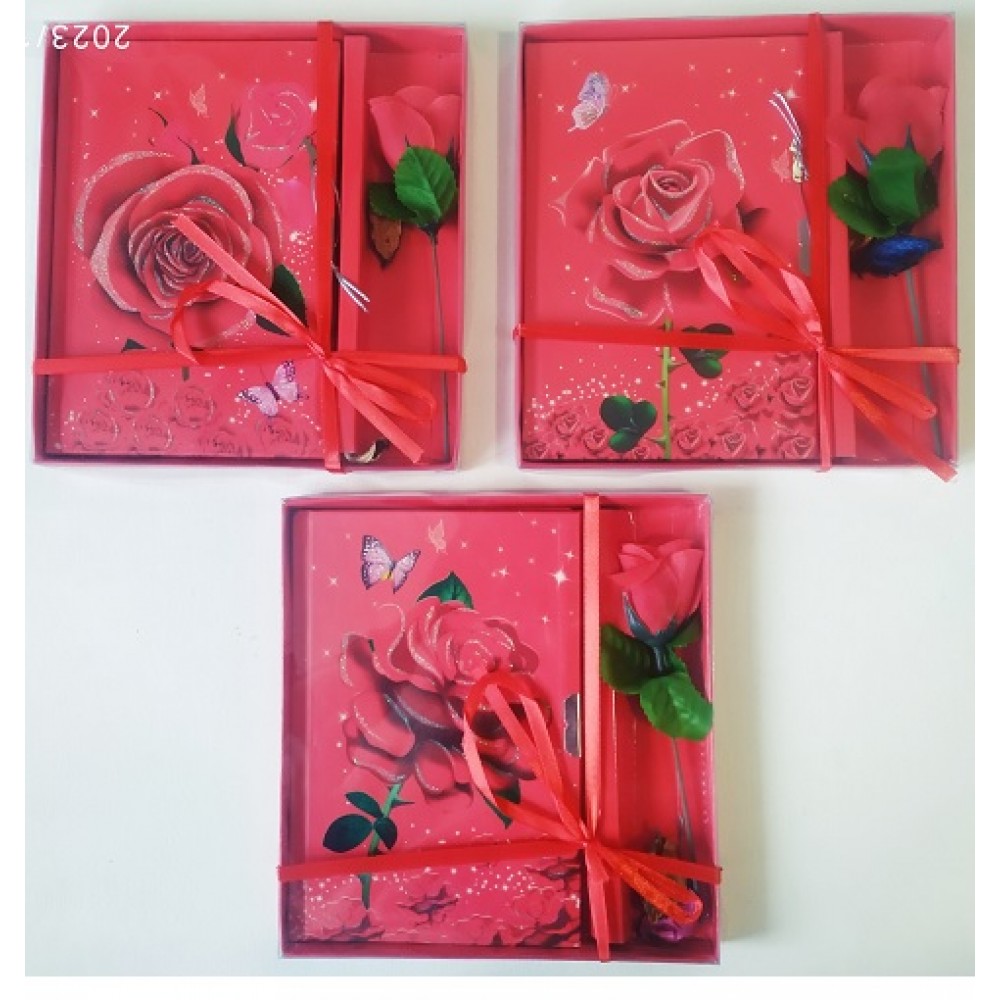 Блокнот дитячий Подарунковий з трояндою на замочку LP32k-0801 66 л.  13*18 5см